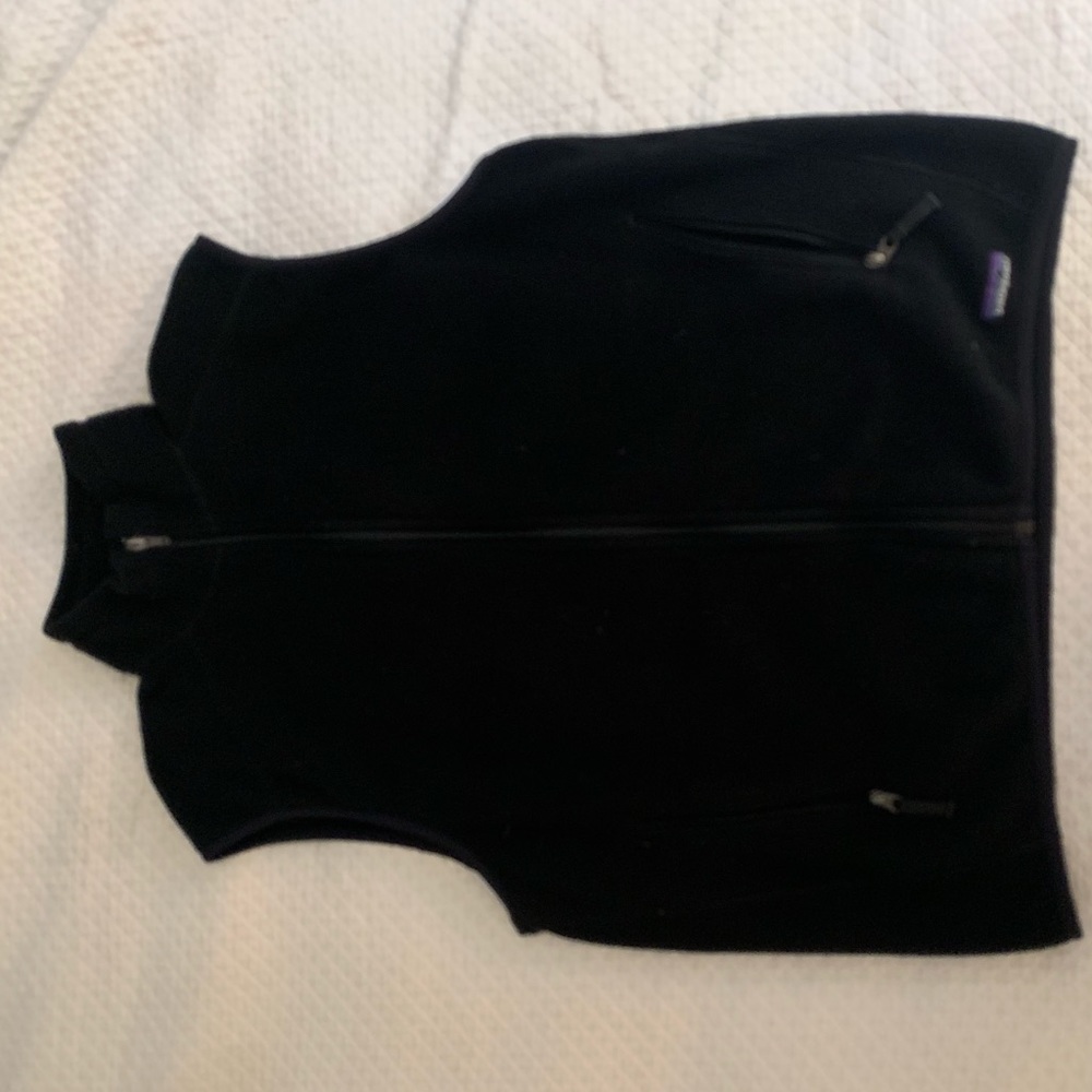Black Men’s Patagonia Synchilla Vest sz L